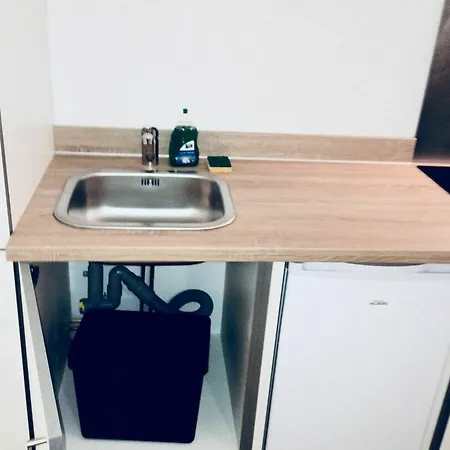 Apartment 42 Priez